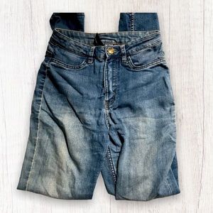 H&M Divided Juniors Skinny Jeans